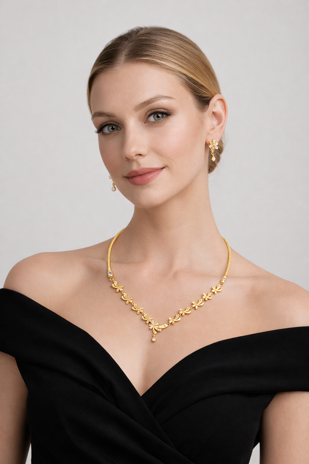 Stylish Gold Tone Necklace Set with Hanging Drop Earrings