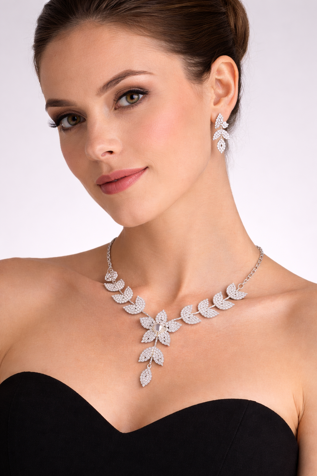 Silver Leaf Floral Necklace Set with Drop Pendant and Stud Earrings