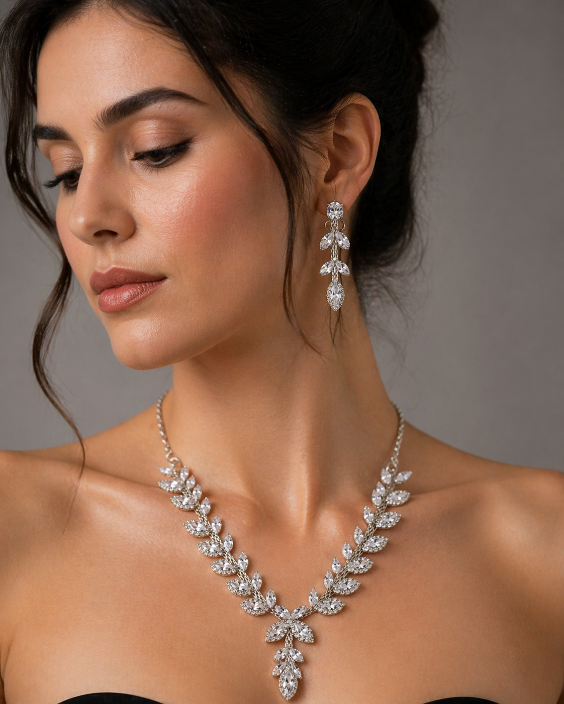Silver Leaf Design Necklace Set with Drop Earrings