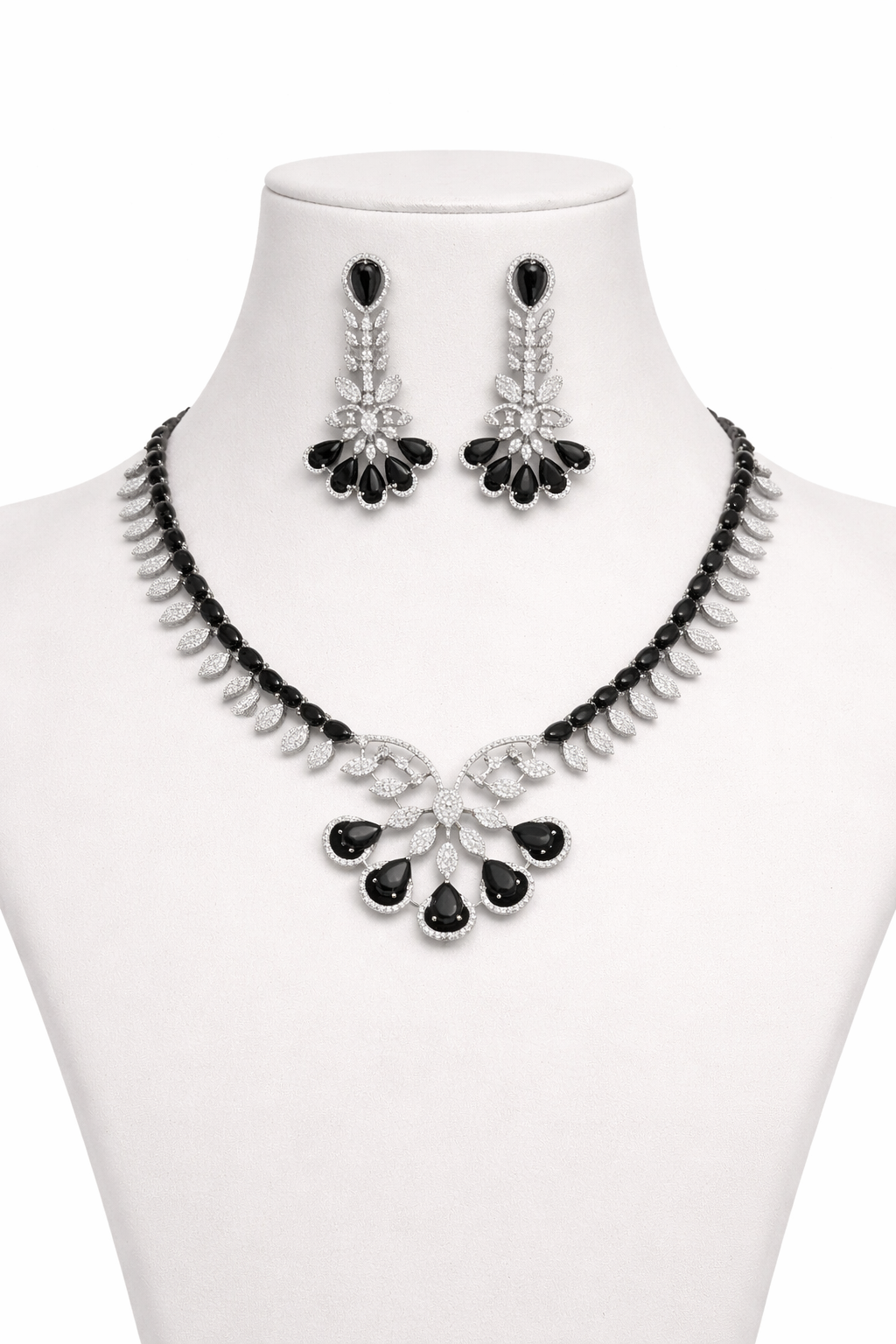 Designer Black Crystal Necklace Set with Leaf Pattern Chain