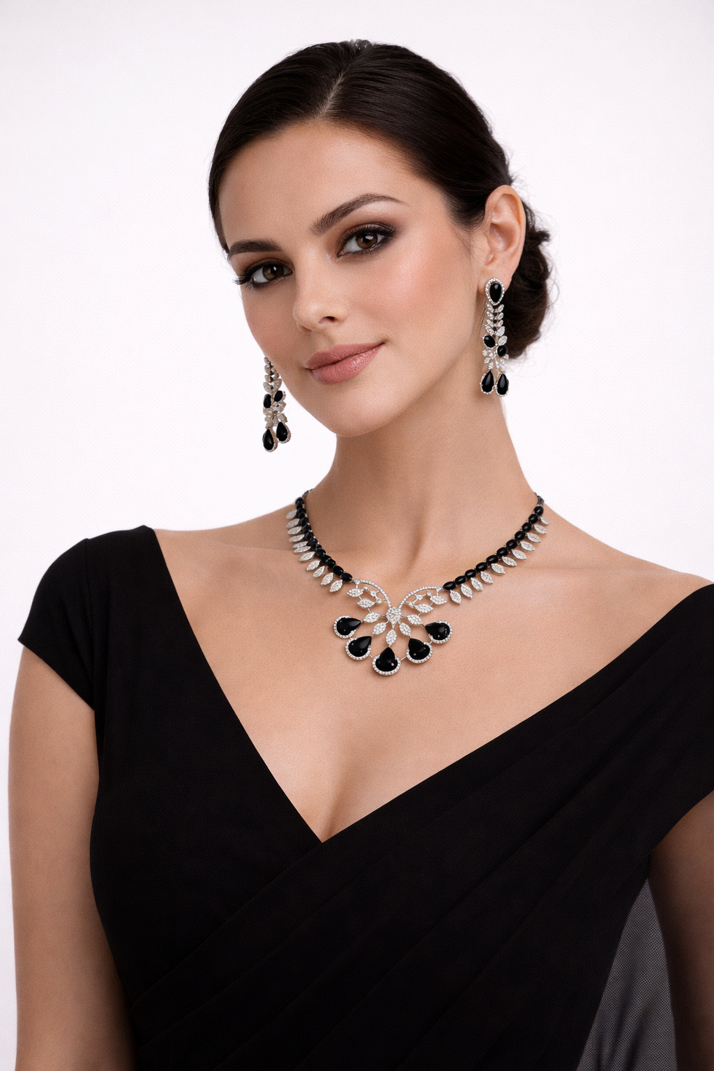 Designer Black Crystal Necklace Set with Leaf Pattern Chain