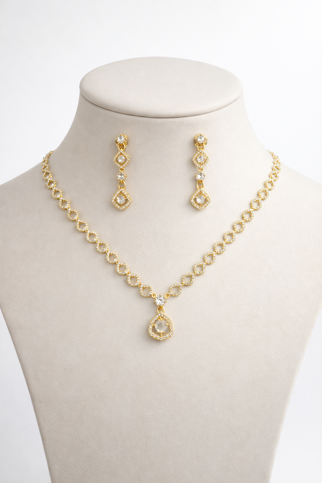 Elegant Gold Tone Necklace Set with Cushion Cut Crystal Design