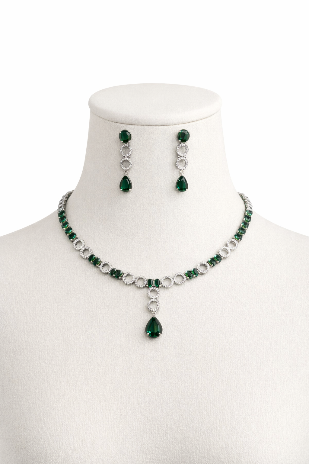 Green Stone Necklace Set with Circular Crystal Link Design
