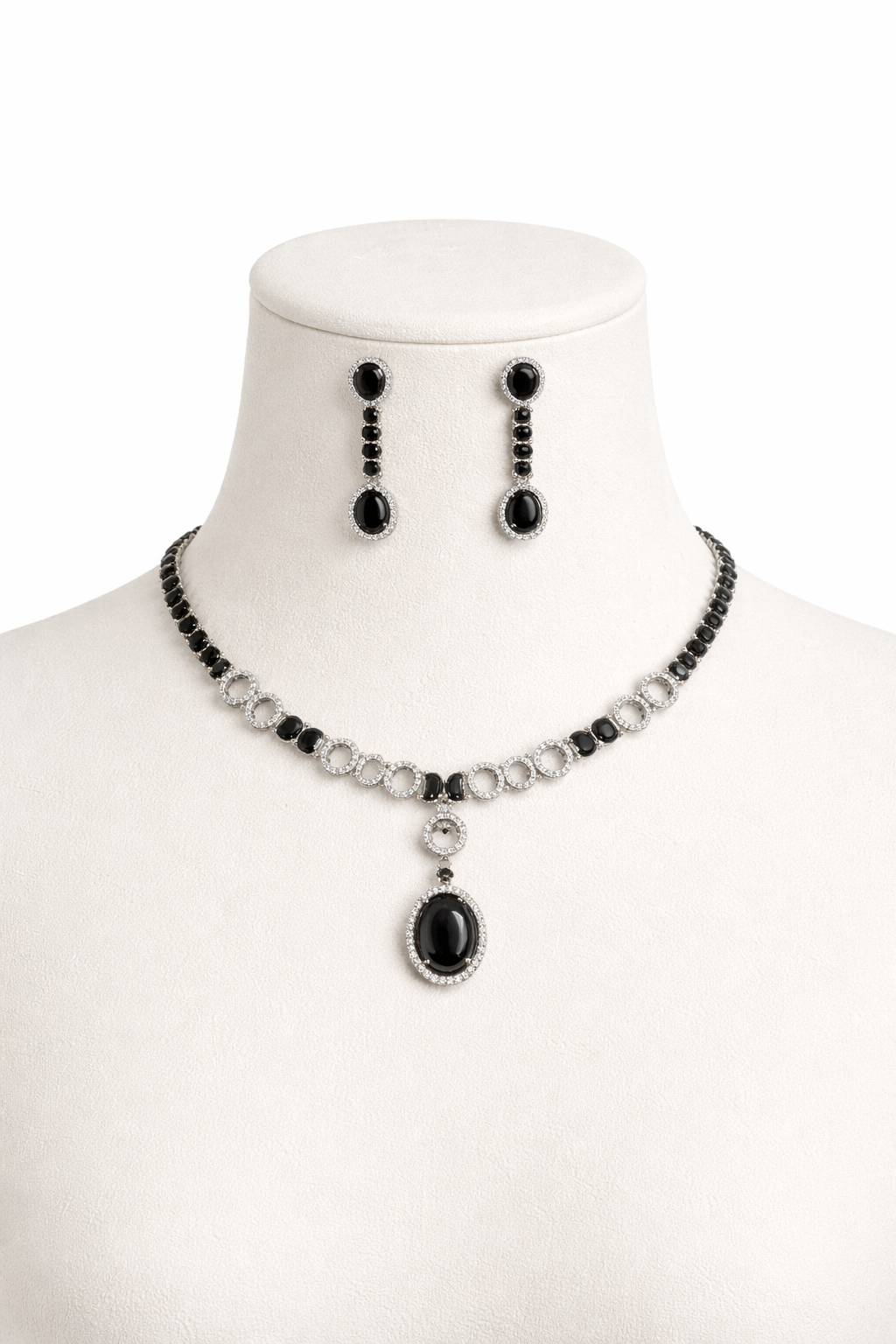 Elegant Black Crystal Necklace Set with Drop Earrings