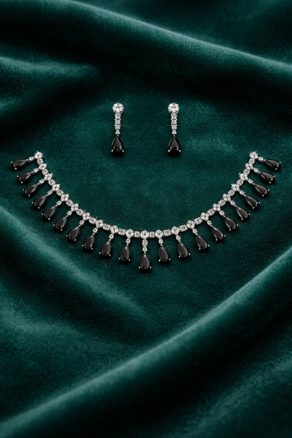 Black Teardrop Necklace Set with Crystal Fringe Design