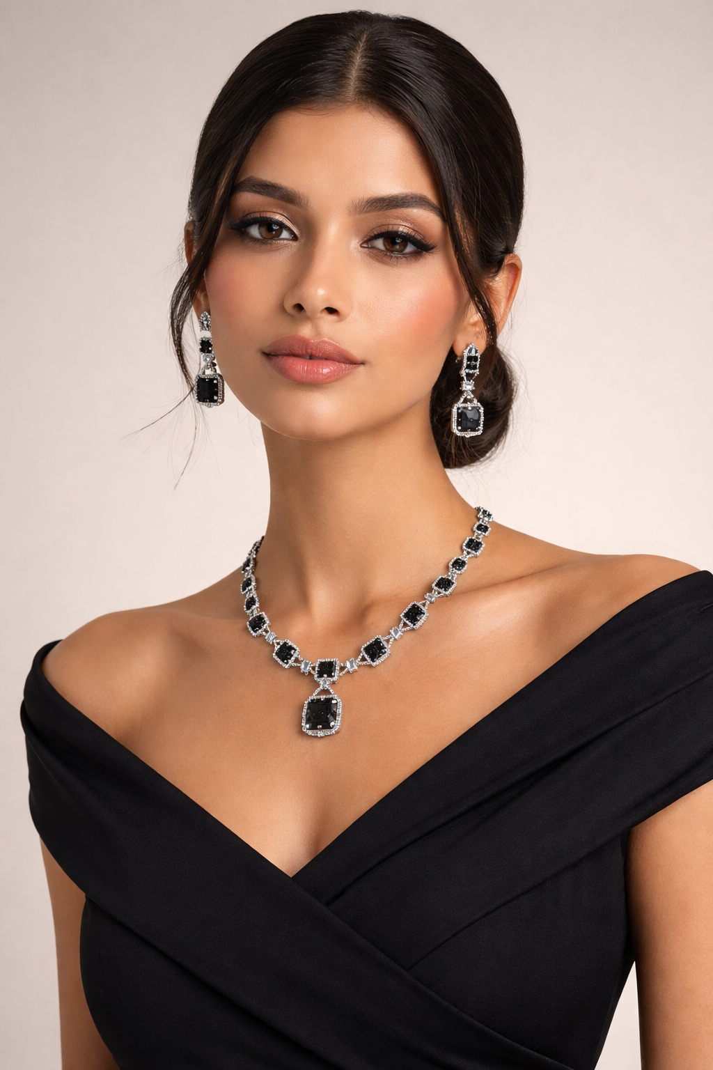 Black Stone Geometric Necklace Set with Square Crystal Design