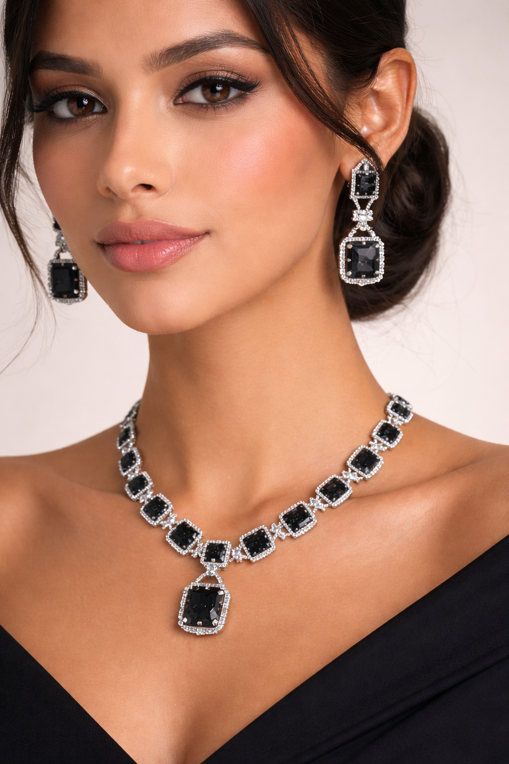 Black Stone Geometric Necklace Set with Square Crystal Design
