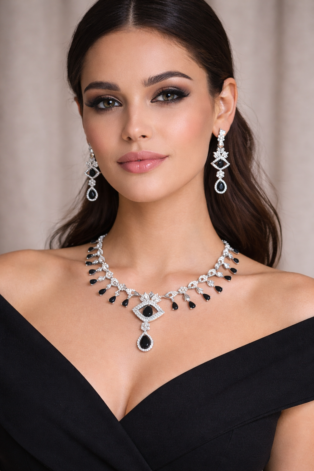 Elegant Black Stone Necklace Set with Fringe Drop Pattern