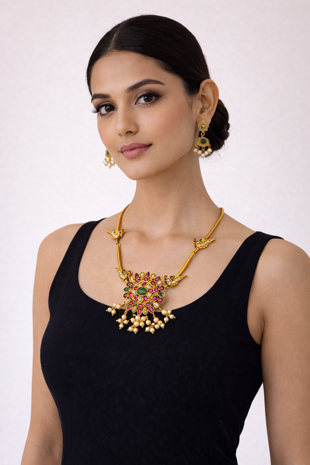 Antique Gold Necklace Set with Pink Green Stone Floral Pendant