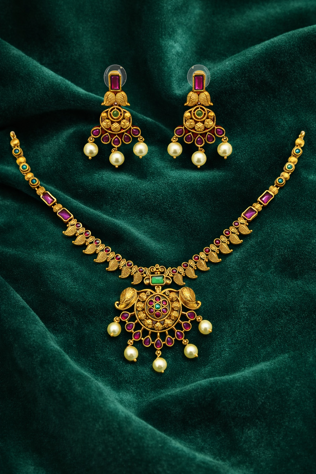 Traditional Gold Tone Necklace Set with Peacock Motif Design